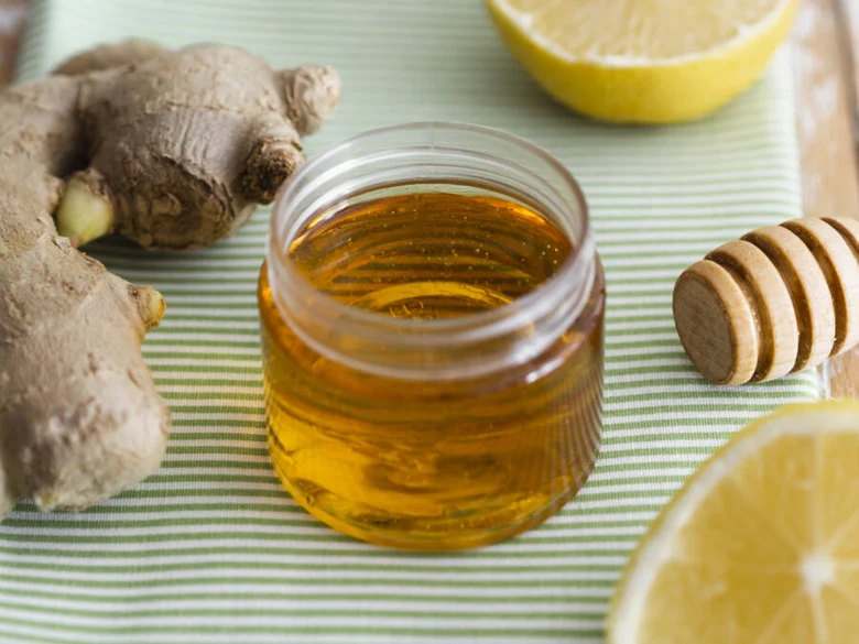 Honey and ginger with lemon